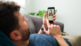 Dit moet je weten over datingfraude