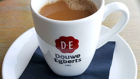 ‘Je hebt een GRATIS Douwe Egberts Aroma Rood Filterkoffie gewonnen’, mailen cybercriminelen