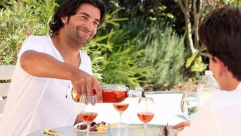 Grote hoeveelheid Spaanse rosé als Franse verkocht
