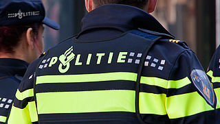 Nepverplegers prikken bloed en bestelen bejaarden