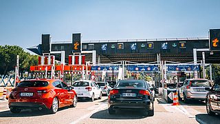 Vakantiegangers wees gewaarschuwd voor nieuwe oplichtingstrucs bij Franse tolwegen