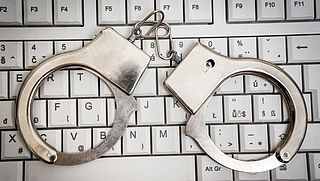 Eerste kamer: politie en justitie mogen verdachten hacken