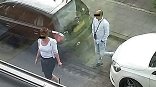 Hoogbejaarde vrouw (91) bestolen na 'ramadan-babbeltruc', politie is op zoek naar de daders