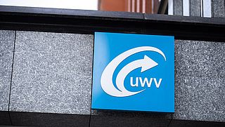 Negen datalekken UWV: persoonsgegevens van ruim 15.000 werkzoekenden op straat, boete van 450.000 euro