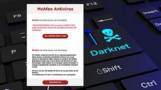 Dreigende phishingmail namens McAfee over foto’s en e-mailadressen op het darknet