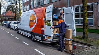 Jingle Bells, Jingle Bells, phishing on the way:  pas op voor valse PostNL mail over niet besteld pakket