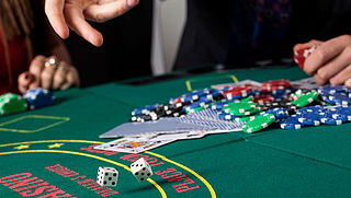 Flinke jacht op illegale goksites