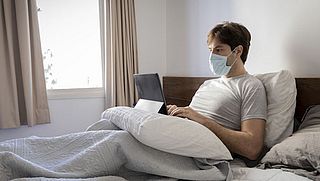 Veiligheidsregio's waarschuwen: 'Wacht je op de uitslag van je coronatest? Deel dat niet op sociale media'