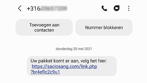 Een voorbeeld van een sms waarin de malware wordt aangeboden