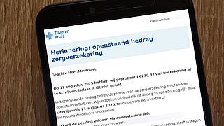 Volgens deze phishingmail dien jij vóór 21 augustus €239 aan Zilveren Kruis te betalen