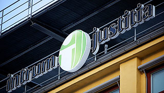 Veel meldingen over malware-mail 'Intrum Justitia'