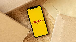 Door het ontbreken van jouw huisnummer kon je pakket niet worden afgeleverd, sms’t DHL je zogenaamd
