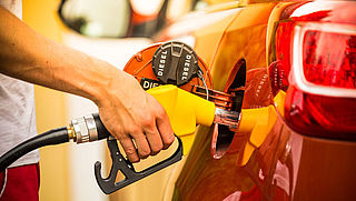 Dieselsjoemelaars haalden miljoenen binnen met nep-biodiesel