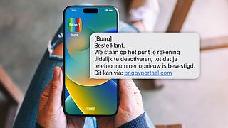 Valse Sms ABN AMRO Over Gekoppelde Motorola Edge Telefoon Aan Je ...