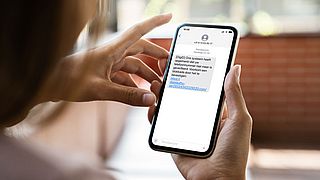 Klik niet op de frauduleuze link in DigiD-sms om blokkade te voorkomen