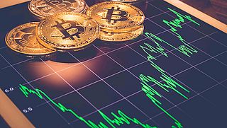 Politie waarschuwt voor fraude met cryptocurrency door 'pump en dump' van digitale munten