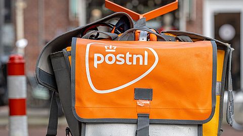 ‘Jouw PostNL-pakket is achtergelaten, werk binnen 24 uur jouw gegevens bij’, sms’en cybercriminelen