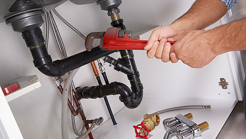 Consumentenbond waarschuwt voor foute loodgieters