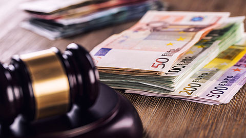 Drie jaar cel voor penningmeester die 1,9 miljoen euro verduisterde