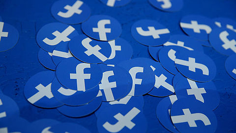 'Facebook-munt moet onder toezicht'