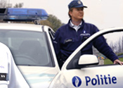 Politie Vlaanderen waarschuwt voor valse e-mail