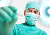 Celstraf voor Duitse nepchirurg