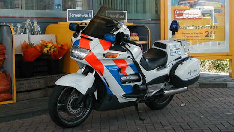 Foto_15.1__Politiemotor.jpg