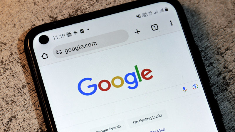 ‘Bel wegens mogelijk misbruik naar Google via ‘020-3691216’, sms’en oplichters